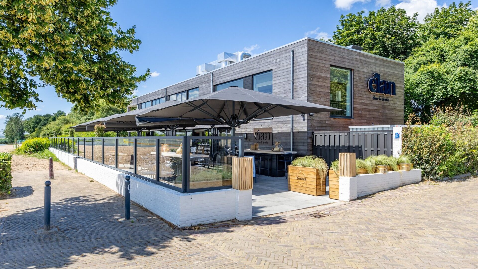 481247935_122211831086201080_9095650289932851043_n